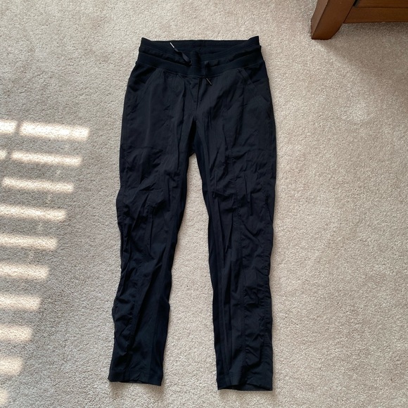 Lululemon joggers - Picture 2 of 3
